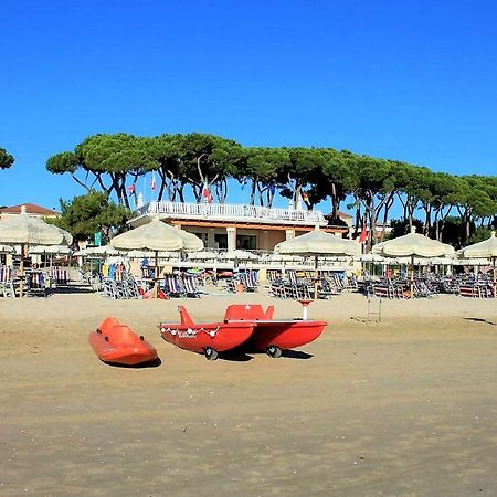 Leopardi Pineto Vacanza Exterior photo